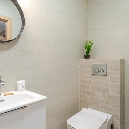 Executive By Bookinghost Apartamento *