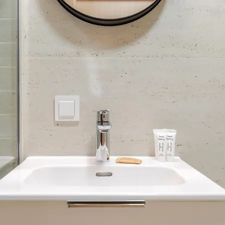 Executive By Bookinghost * Katowice