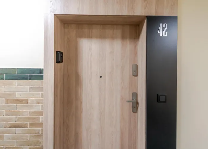 Executive By Bookinghost * Katowice