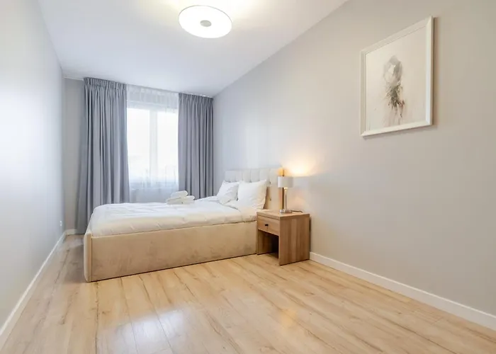 Apartment Executive By Bookinghost *